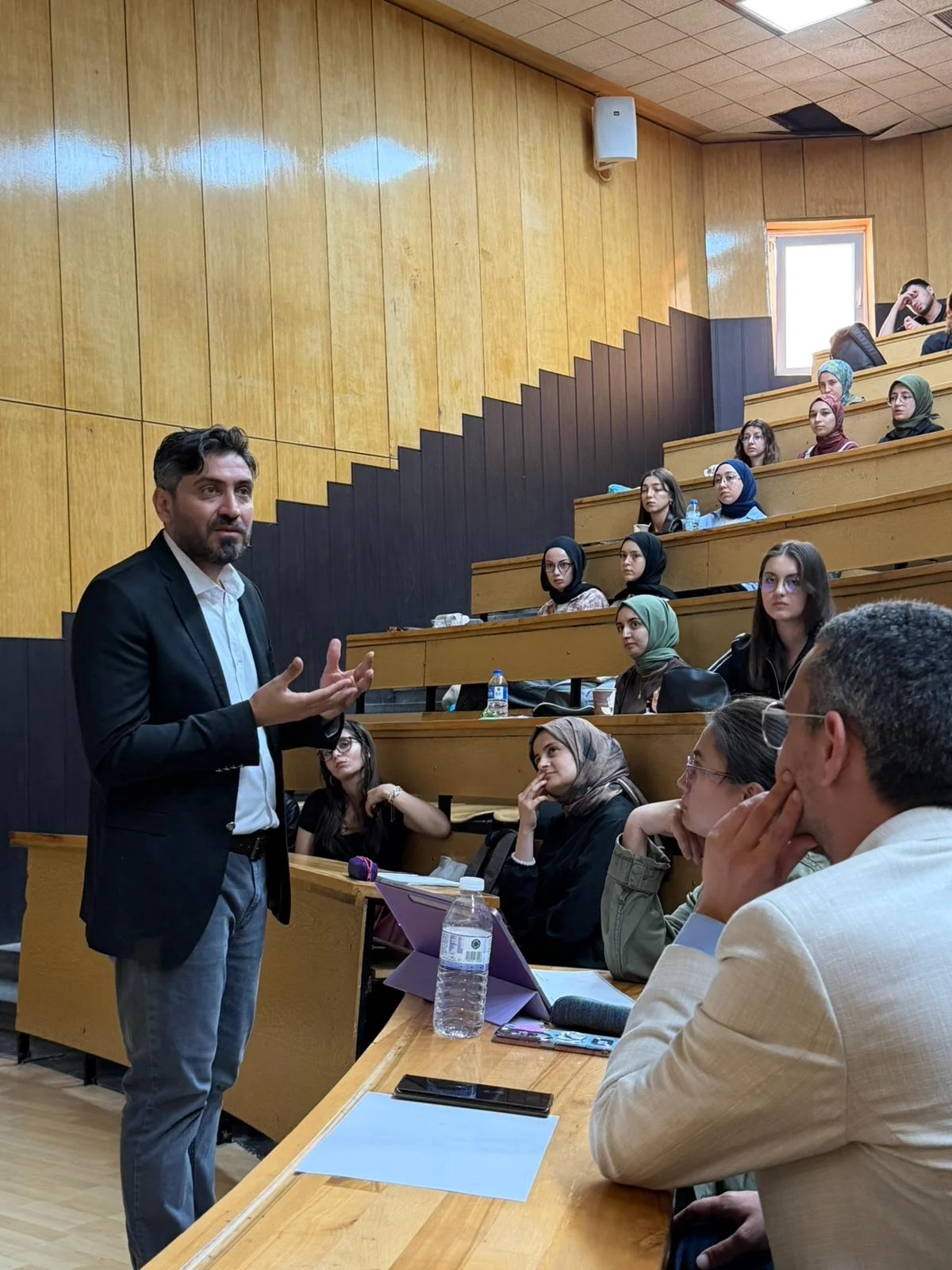 “Krizden Çözüme: Çocuklarda Suç Riski ve Kanıta Dayalı Müdahalenin Gücü” adlı program Psk. Dr. Ufuk Sarıgül tarafından bölümümüzde gerçekleştirilmiştir.